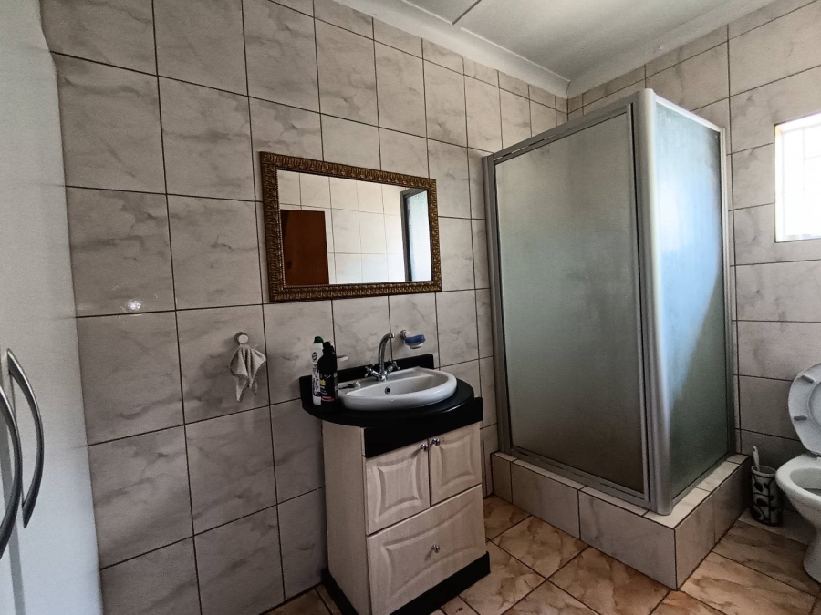 5 Bedroom Property for Sale in Hospitaalpark Free State